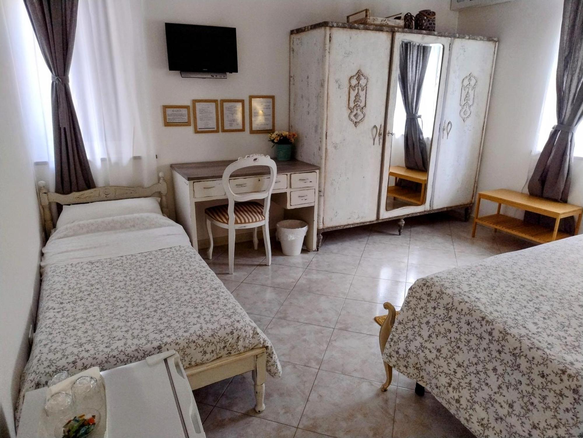 Grotta Dei Puntali B&B Carini Habitación foto
